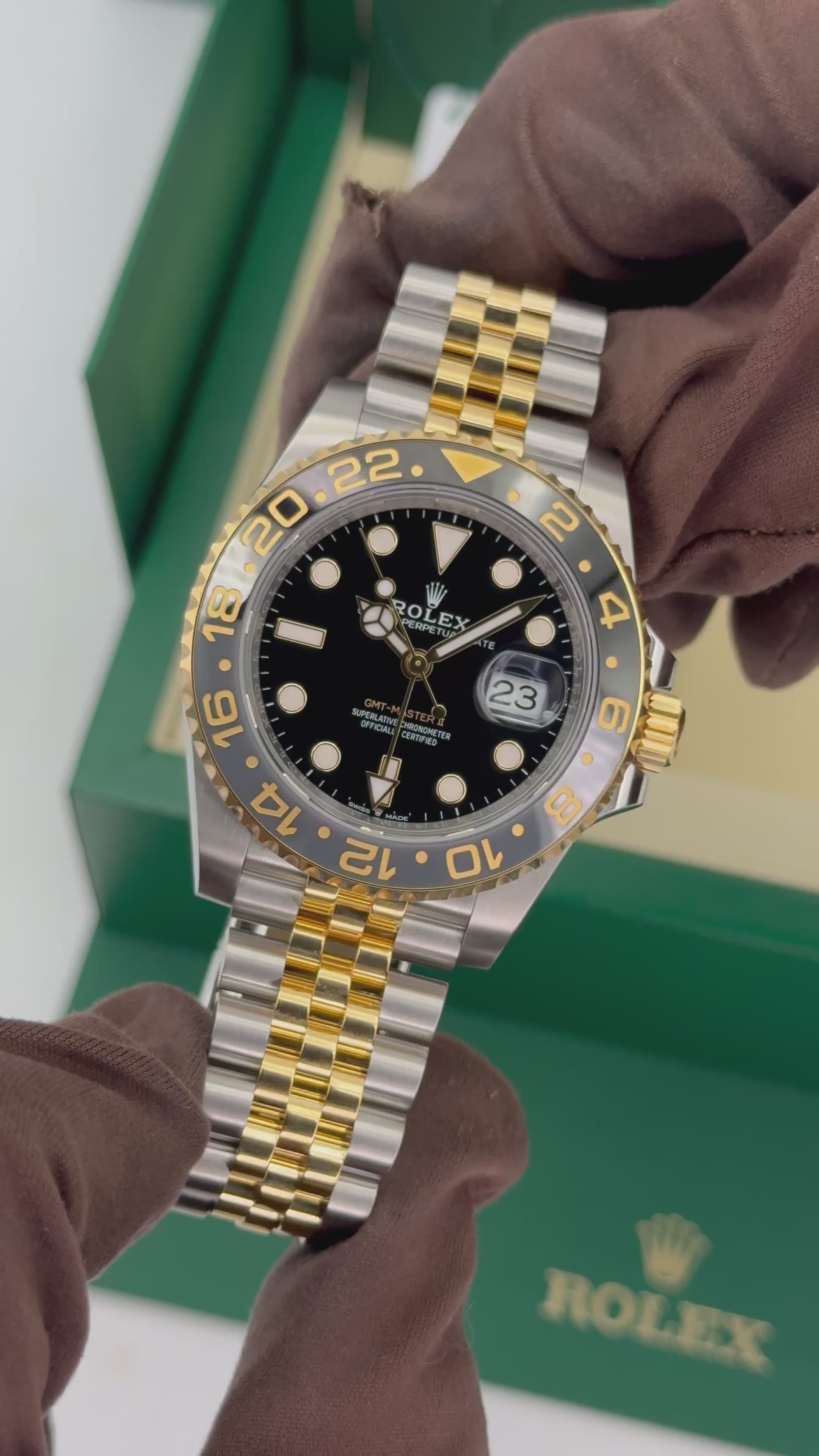 ゆっこページ Rolex Zombie GMT-Master II 126713GRNR Two-Tone Jubilee 40mm 2025 NEW