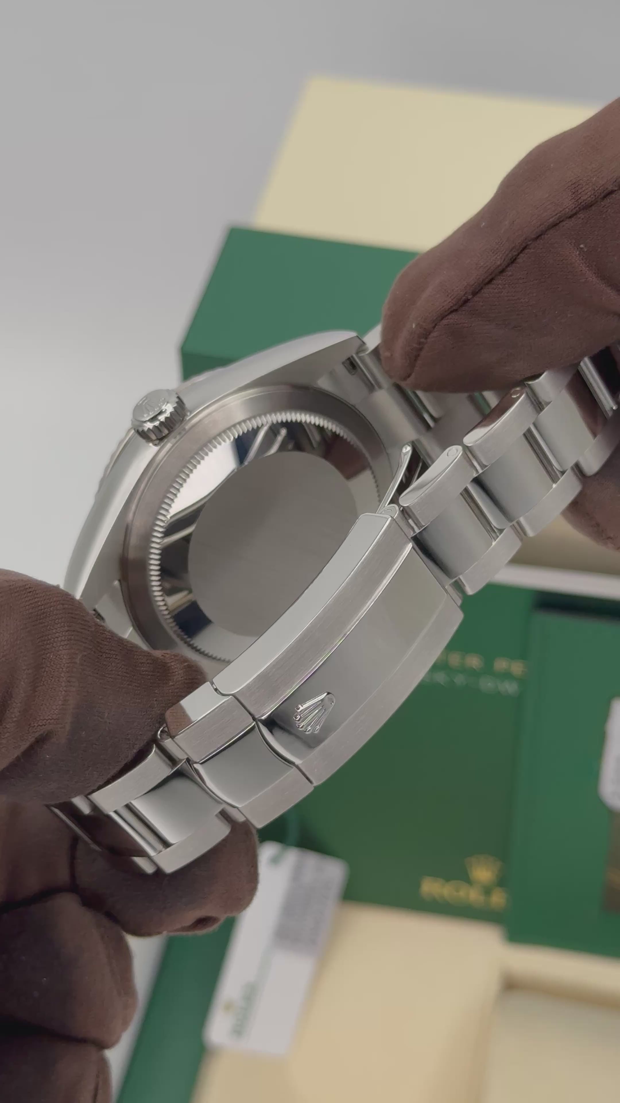 NEW 2025 Rolex Sky-Dweller 42mm 336934 Oyster Green Dial