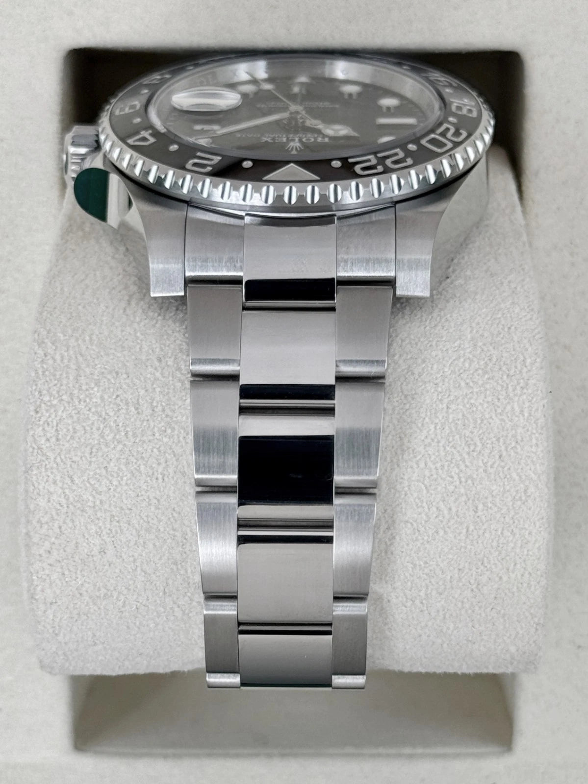 NEW 2026 Rolex GMT-Master II Bruce Wayne 40mm 126710GRNR Oyster (NEW STYLE CARD)