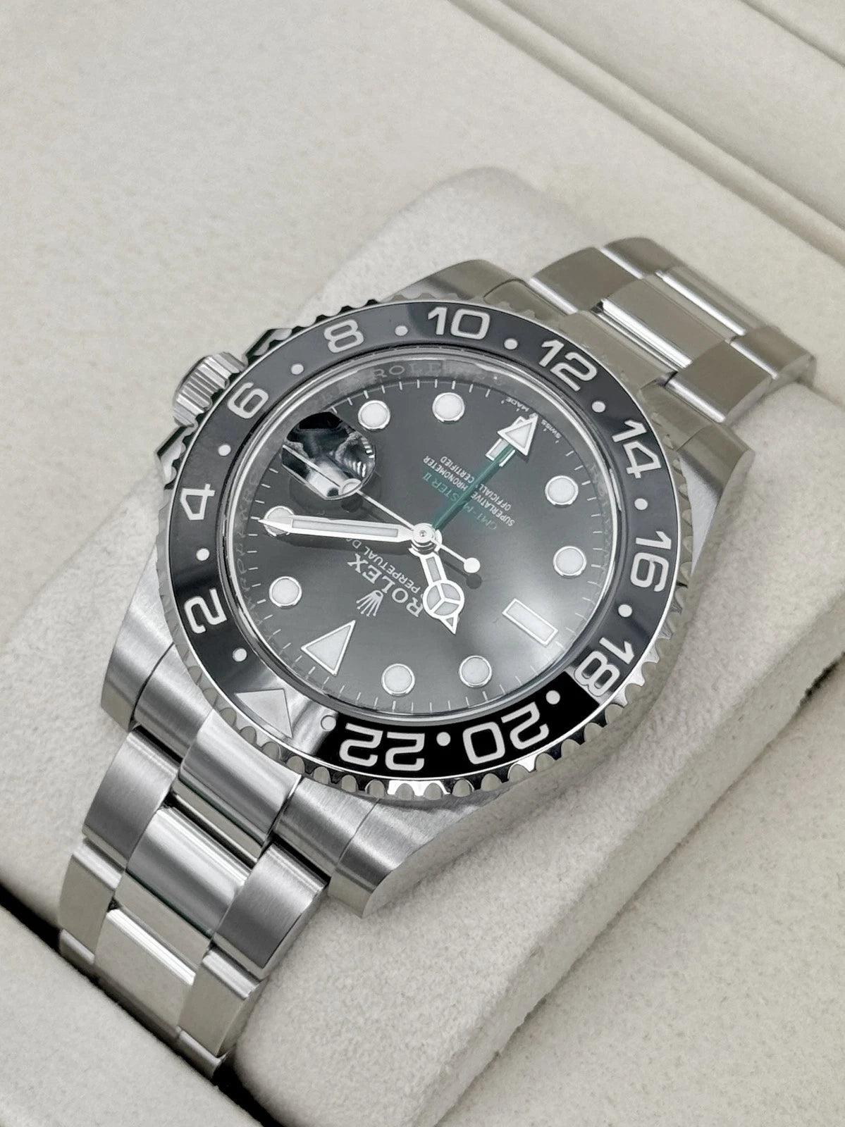 NEW 2026 Rolex GMT-Master II Bruce Wayne 40mm 126710GRNR Oyster (NEW STYLE CARD)
